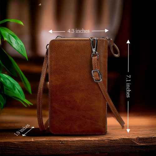 Nicole's Chic Compact | Handtasche